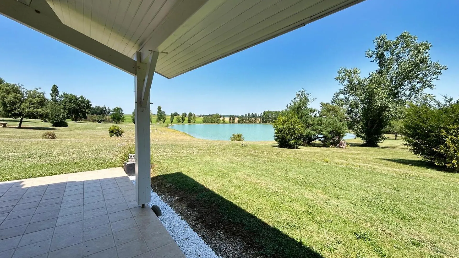 Villa Sheila - Au Bord De L'Eau Avec Piscine Prechac